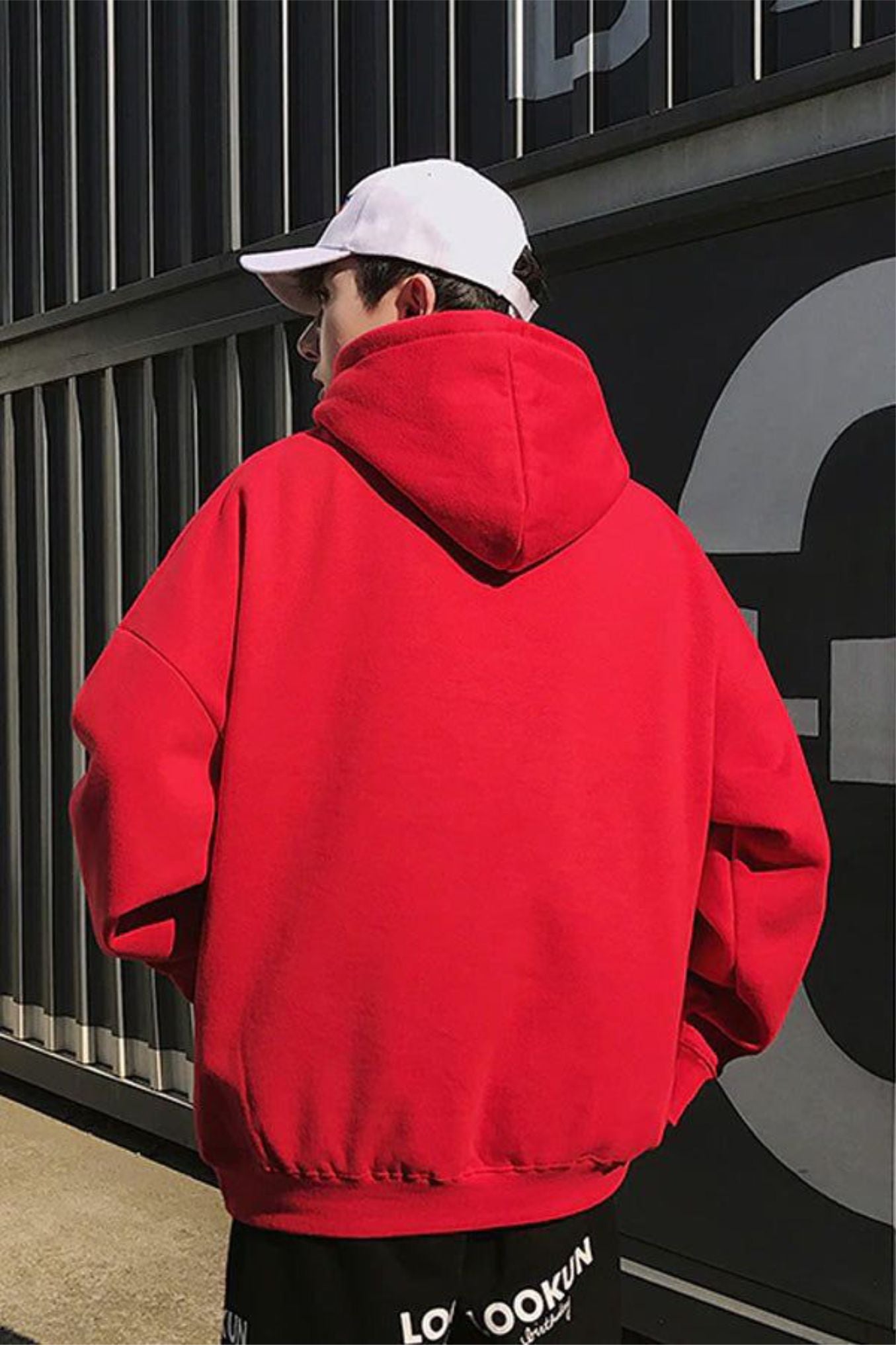 HOLIDAY ESSENTIALS HOODIE